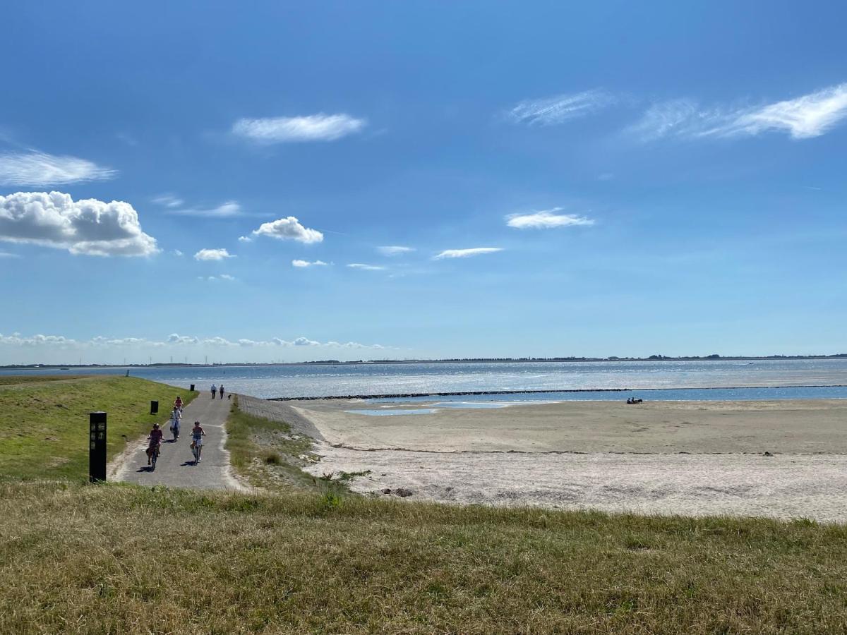Bungalow Scheldezicht In Zeeland Dicht Bij Zee Scherpenisse Екстер'єр фото
