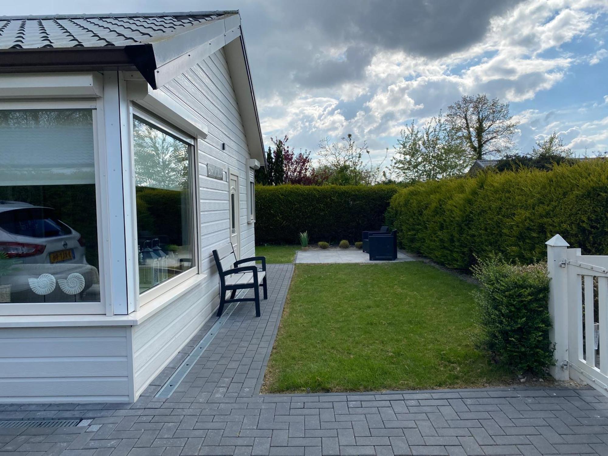 Bungalow Scheldezicht In Zeeland Dicht Bij Zee Scherpenisse Екстер'єр фото